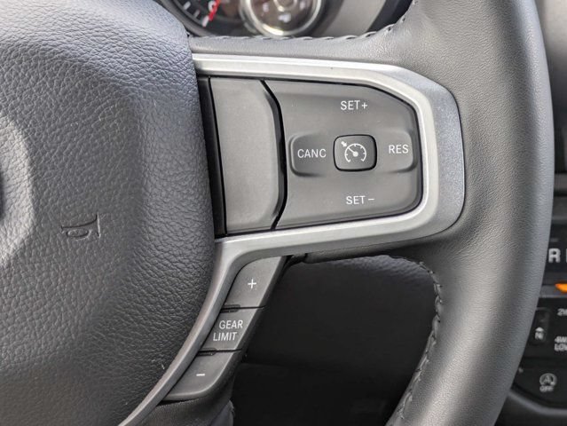Used 2023 RAM 1500 Big Horn AWD/4WD image 25