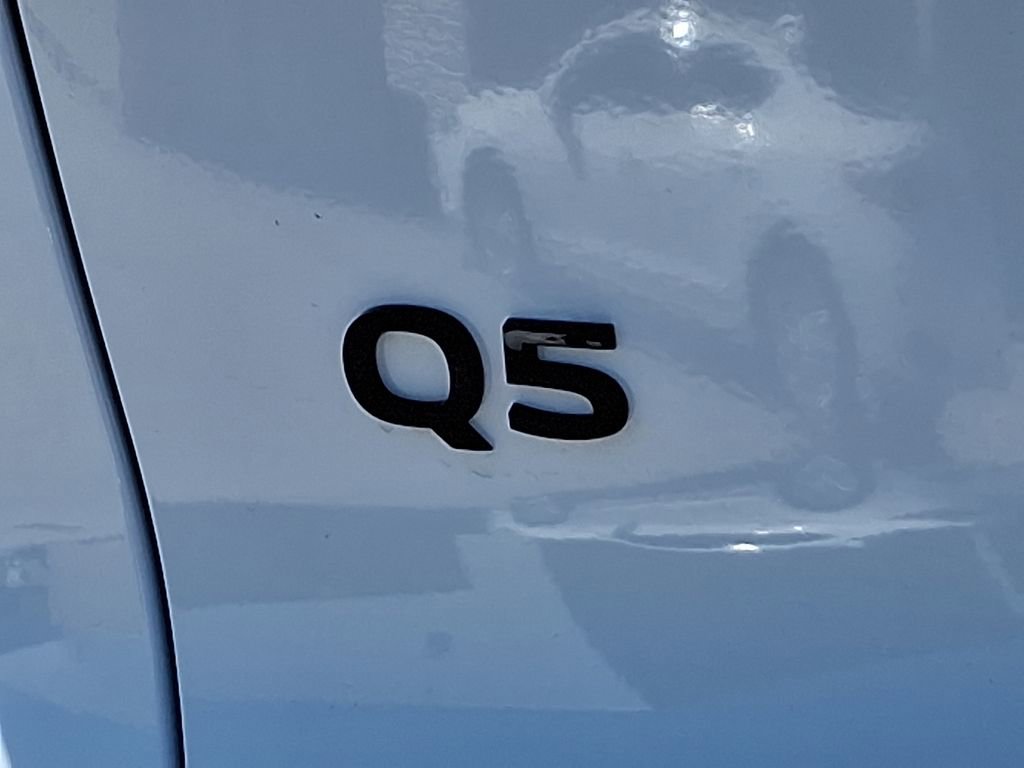 Certified 2025 Audi Q5 Premium Plus AWD/4WD image 32