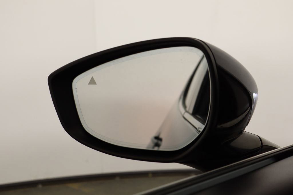 Used 2021 MAZDA MAZDA3 Hatchback w/ Appearance Package image 41