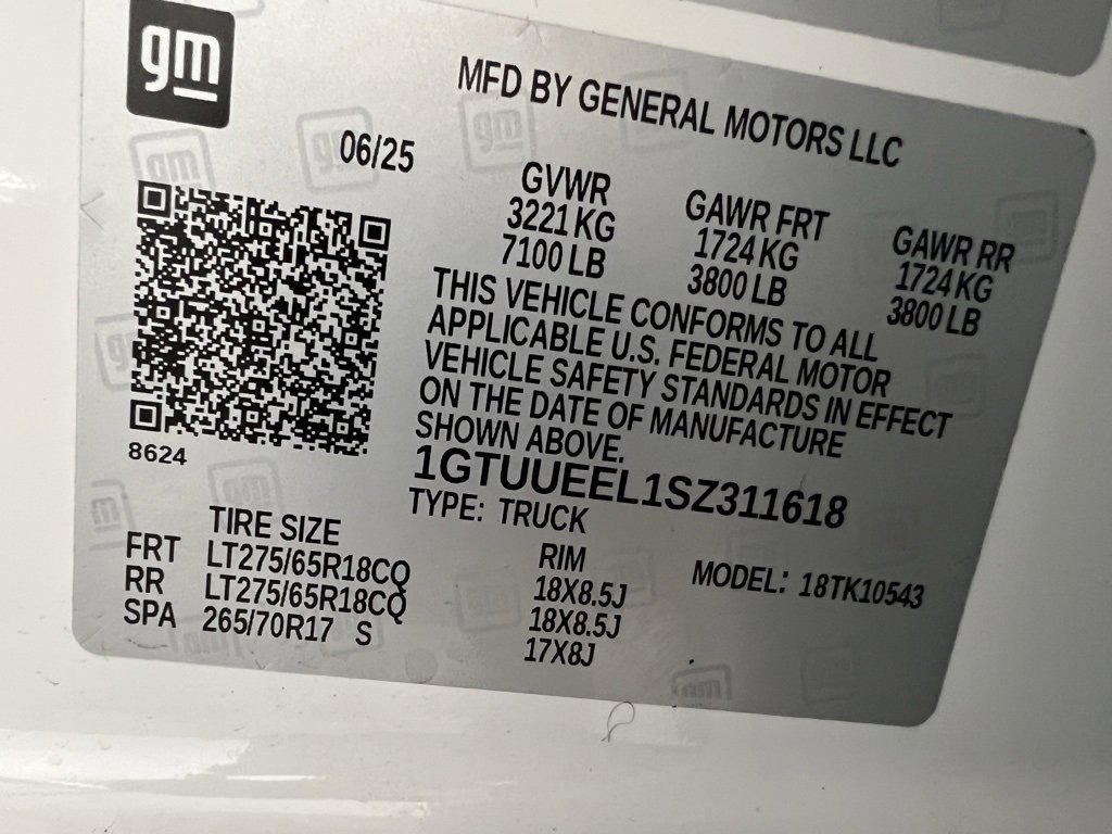 Used 2025 GMC Sierra 1500 AT4 image 36