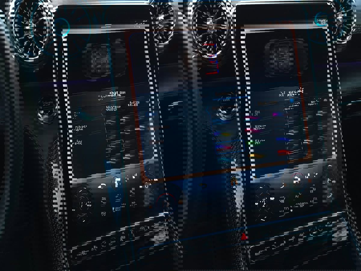 Used 2023 Mercedes-Benz SL 43 AMG image 55