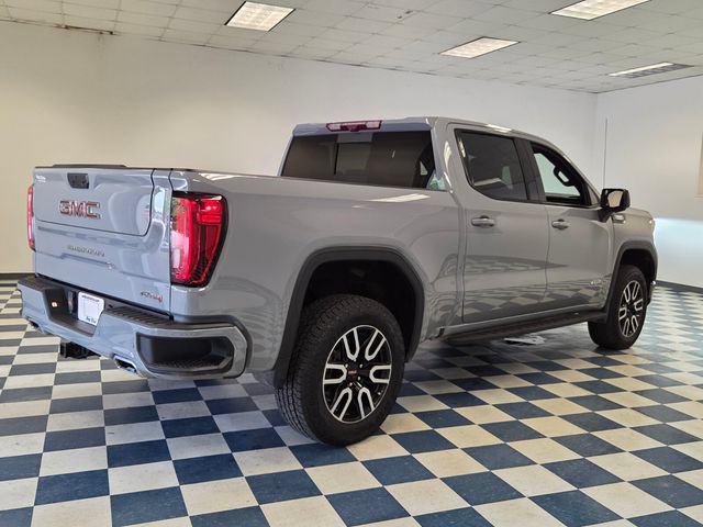 Used 2024 GMC Sierra 1500 AT4 w/ Technology Package AWD/4WD image 8