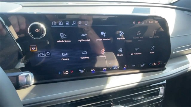 New 2026 Chevrolet Traverse LT w/ LPO, Floor Liner Package image 17