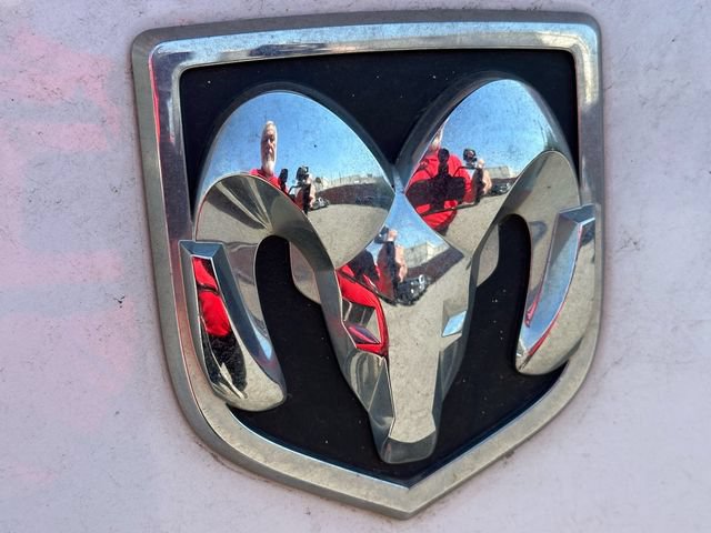 Used 2018 RAM 1500 ST w/ SXT Appearance Group AWD/4WD image 10