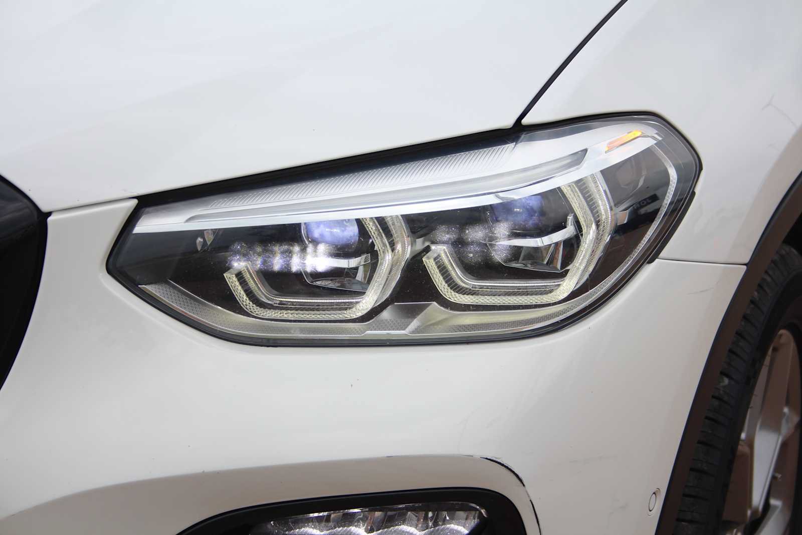 Used 2021 BMW X4 xDrive30i w/ Executive Package AWD/4WD image 4