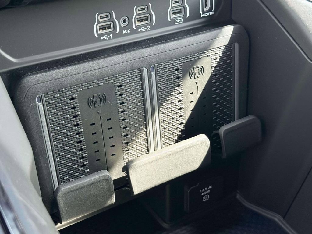 New 2026 RAM 2500 Limited AWD/4WD image 28