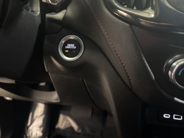 Used 2024 Chevrolet Equinox RS w/ RS Leather Package image 17