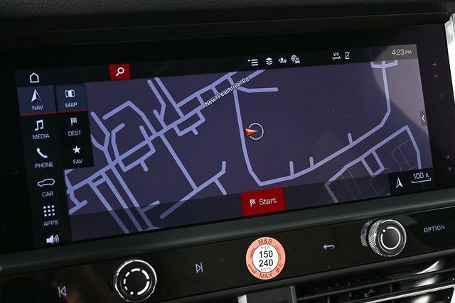 Certified 2026 Porsche Macan image 15