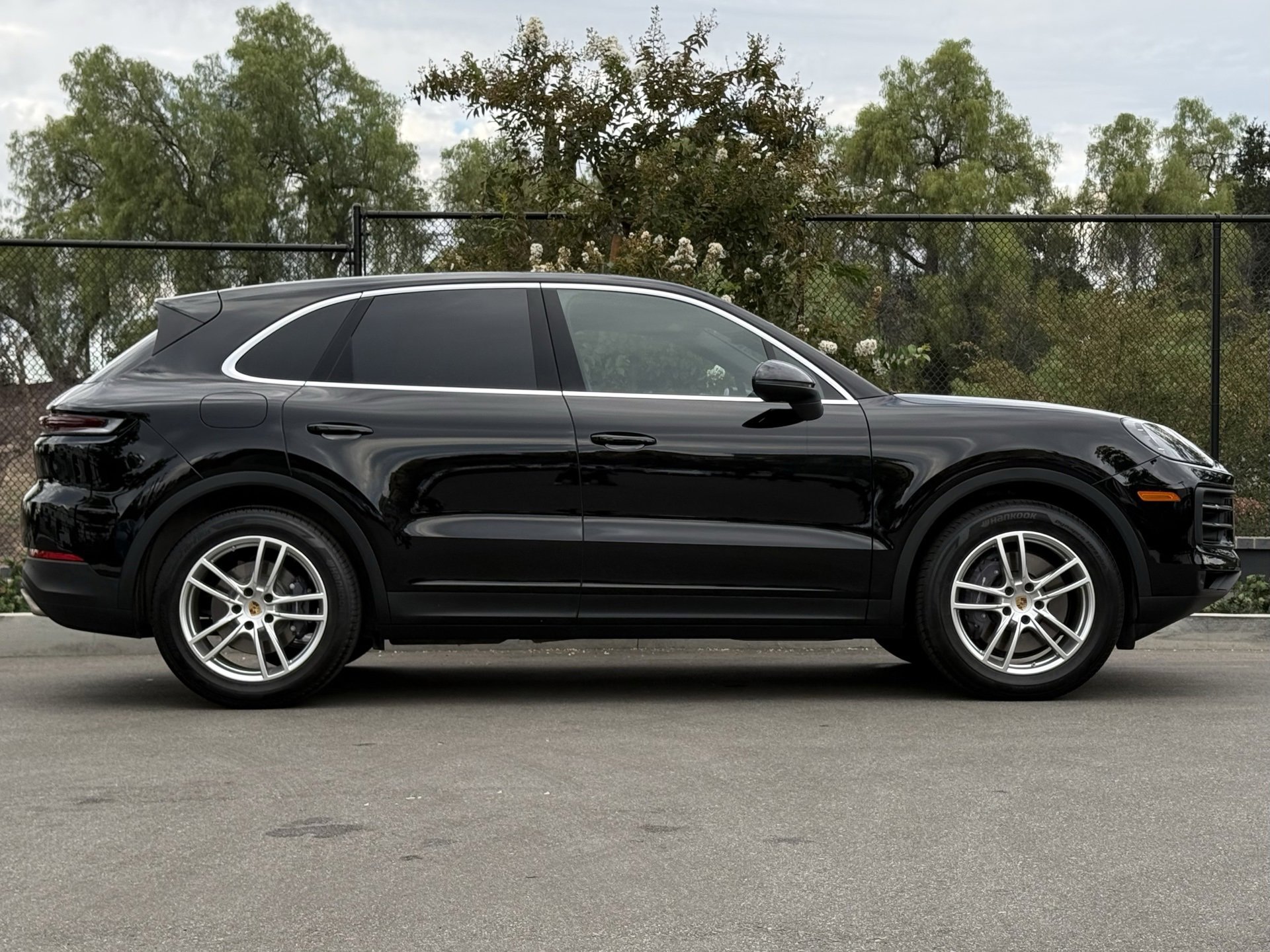 Certified 2024 Porsche Cayenne image 8