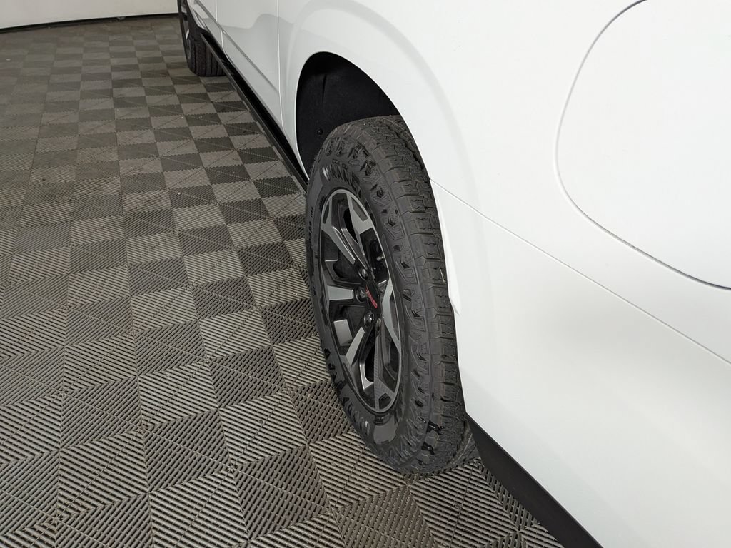 New 2026 GMC Yukon XL AT4 Ultimate w/ LPO, Floor Liner Package AWD/4WD image 16