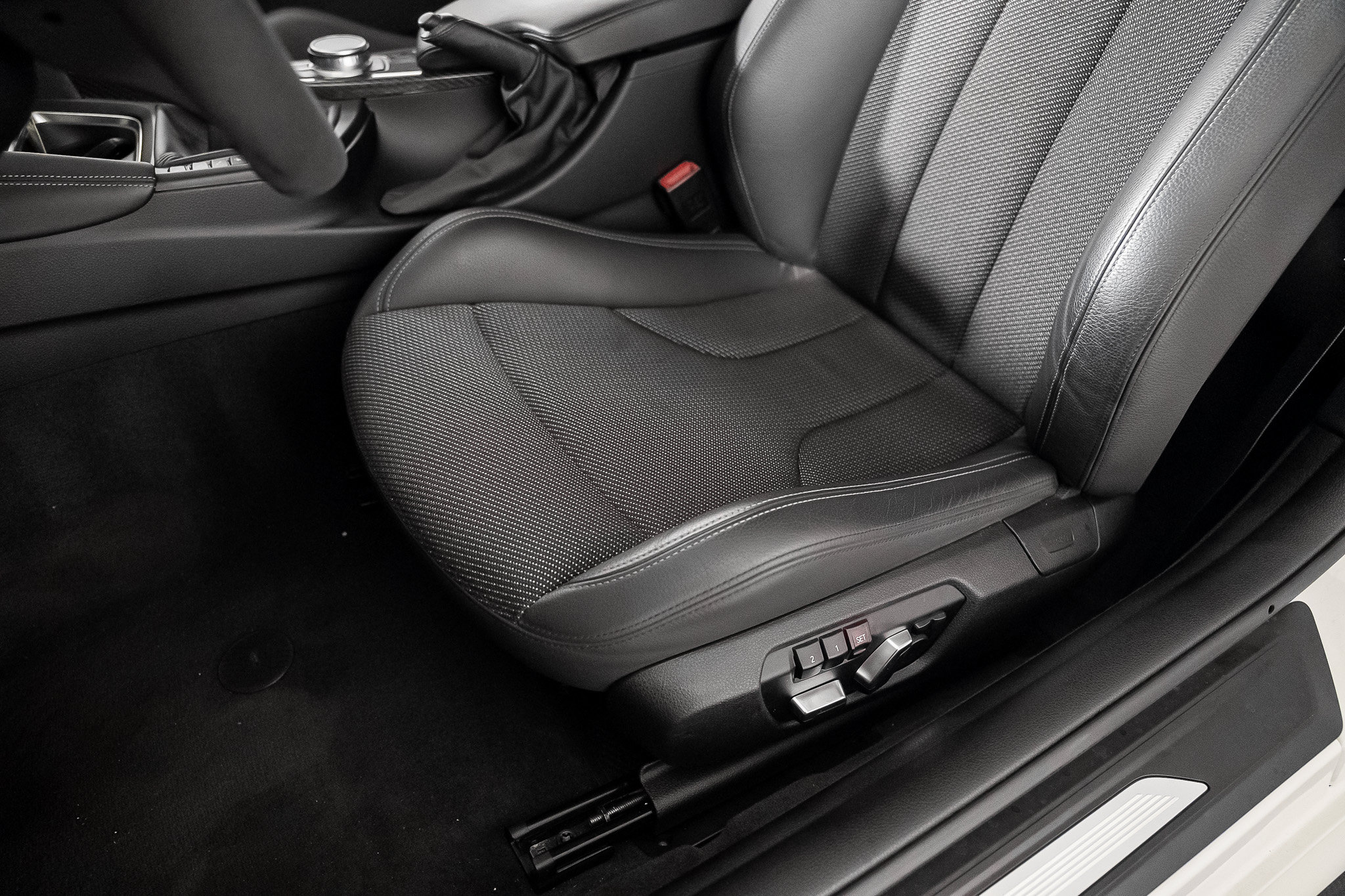 Used 2020 BMW M4 Coupe RWD image 40