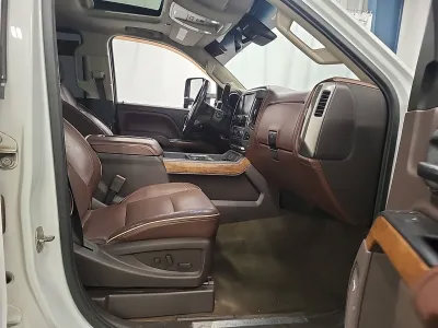 Used 2019 Ford F150 XLT w/ Equipment Group 302A Luxury AWD/4WD image 12