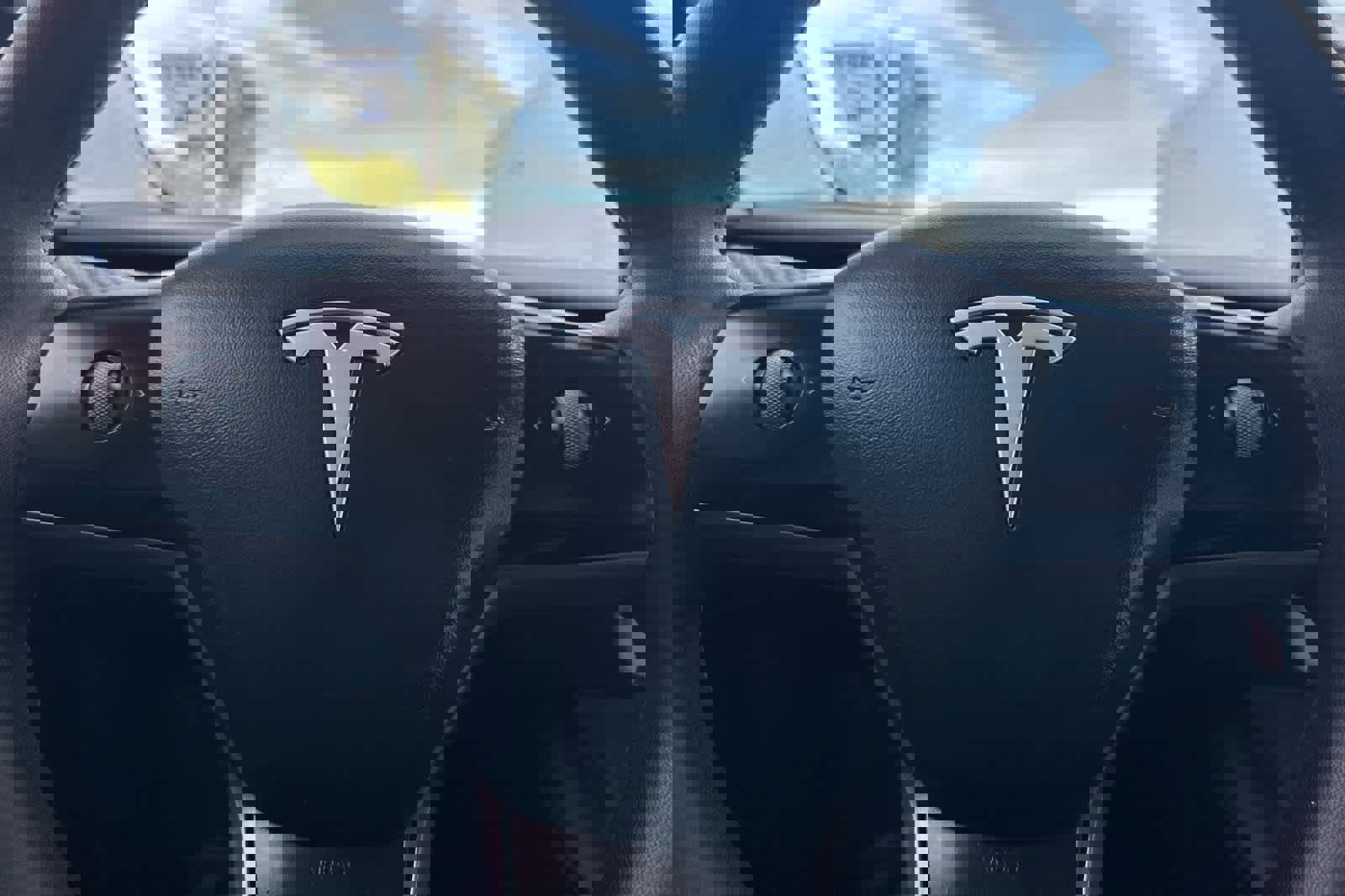 Used 2022 Tesla Model Y Performance image 28