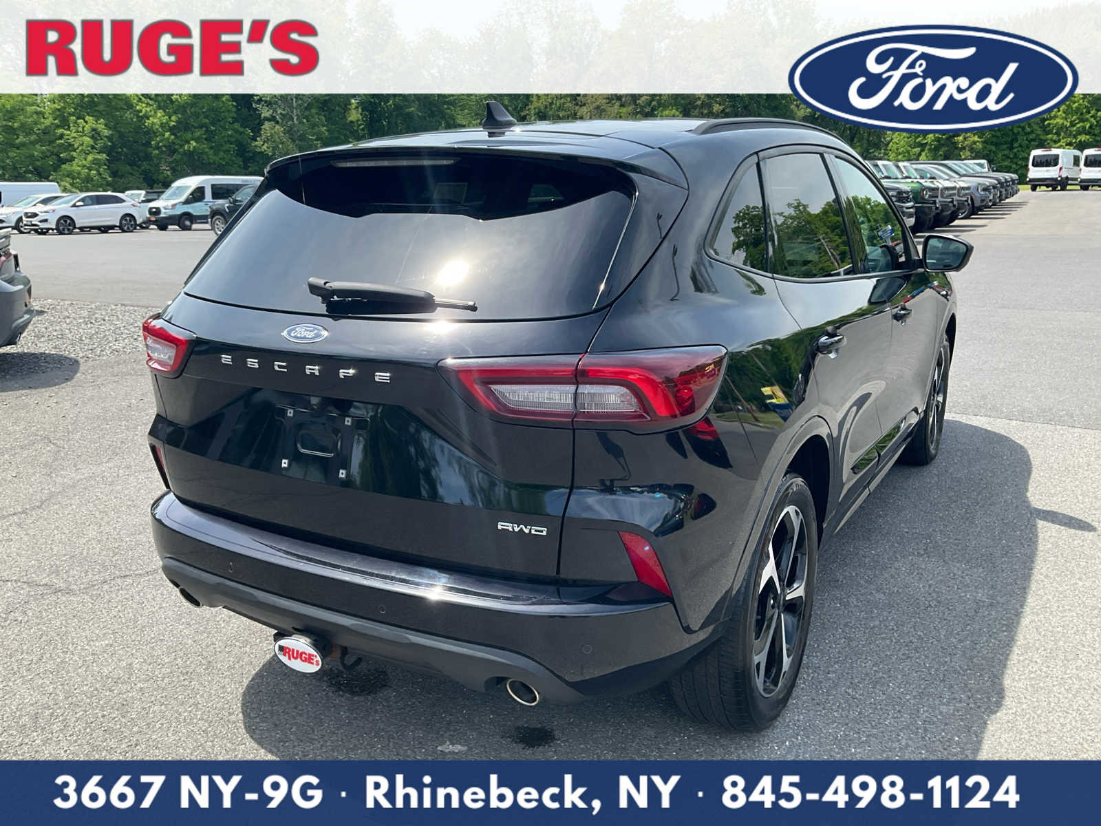 Used 2023 Ford Escape ST-Line Select w/ Tech Pack #2 AWD/4WD image 3