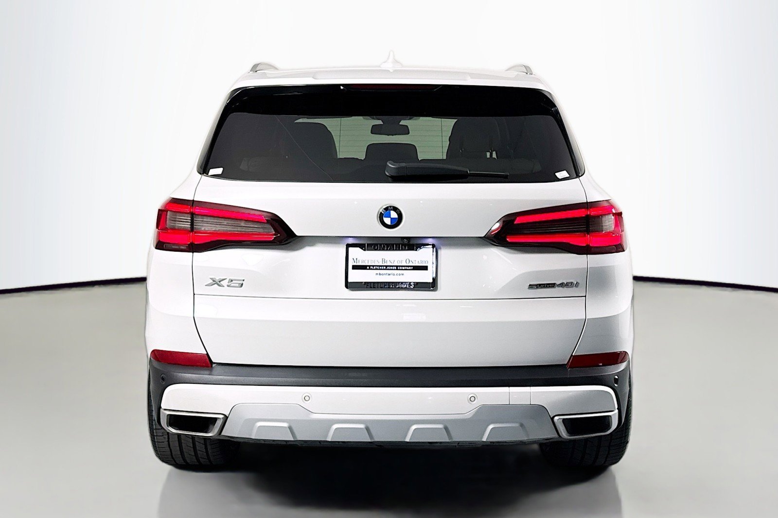 Used 2022 BMW X5 sDrive40i w/ Parking Assistance Package RWD image 3
