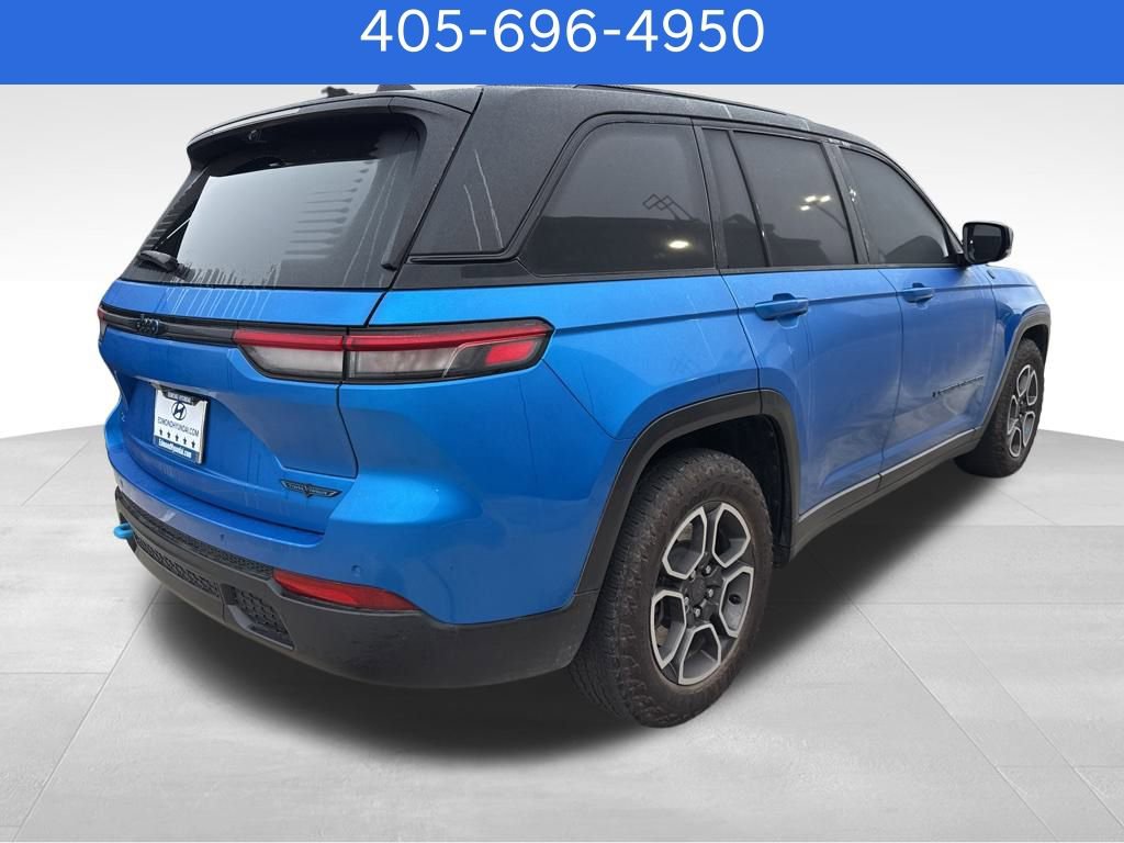 Used 2022 Jeep Grand Cherokee Trailhawk w/ Luxury Tech Group III image 3