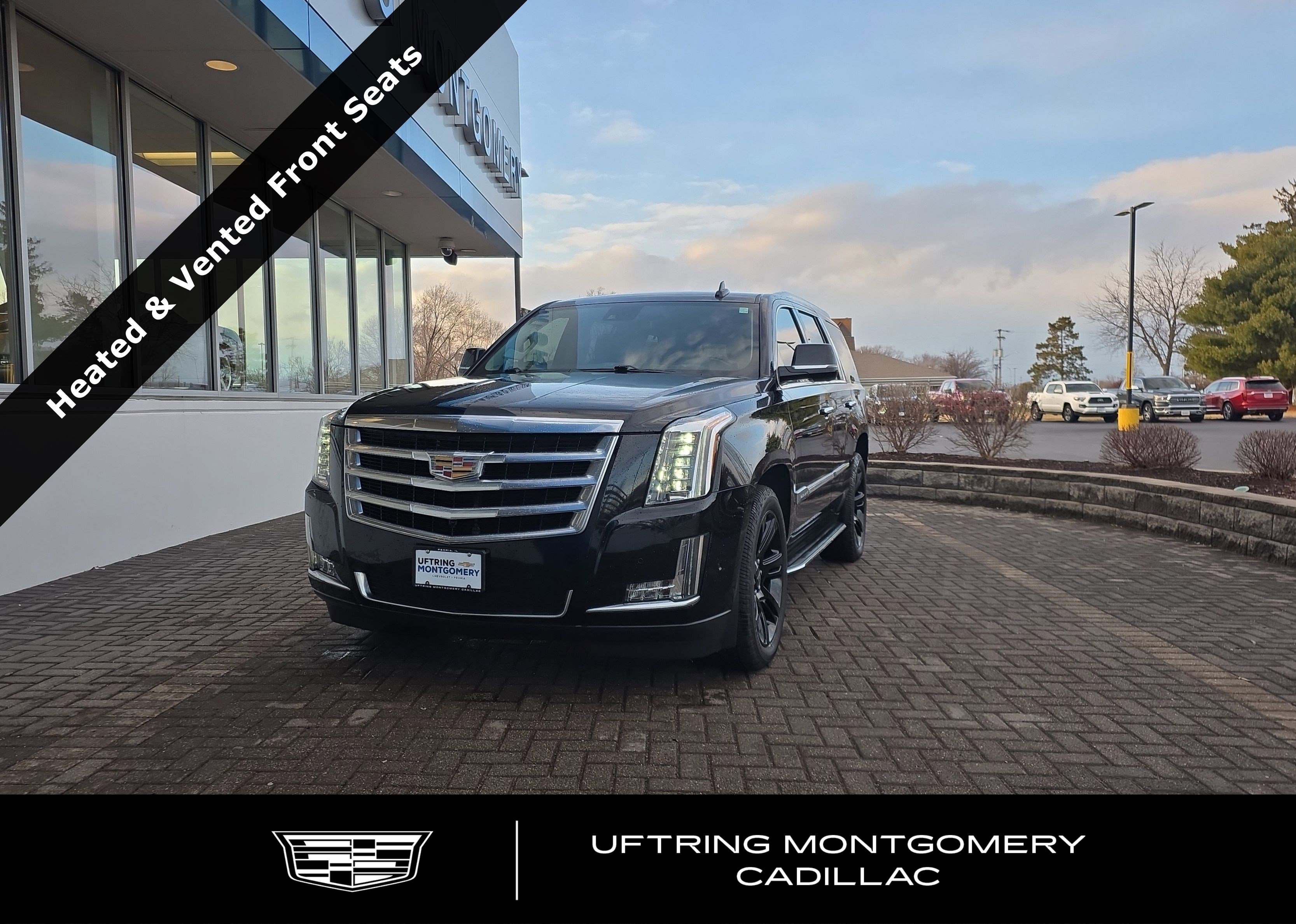 Used 2018 Cadillac Escalade Luxury image 1