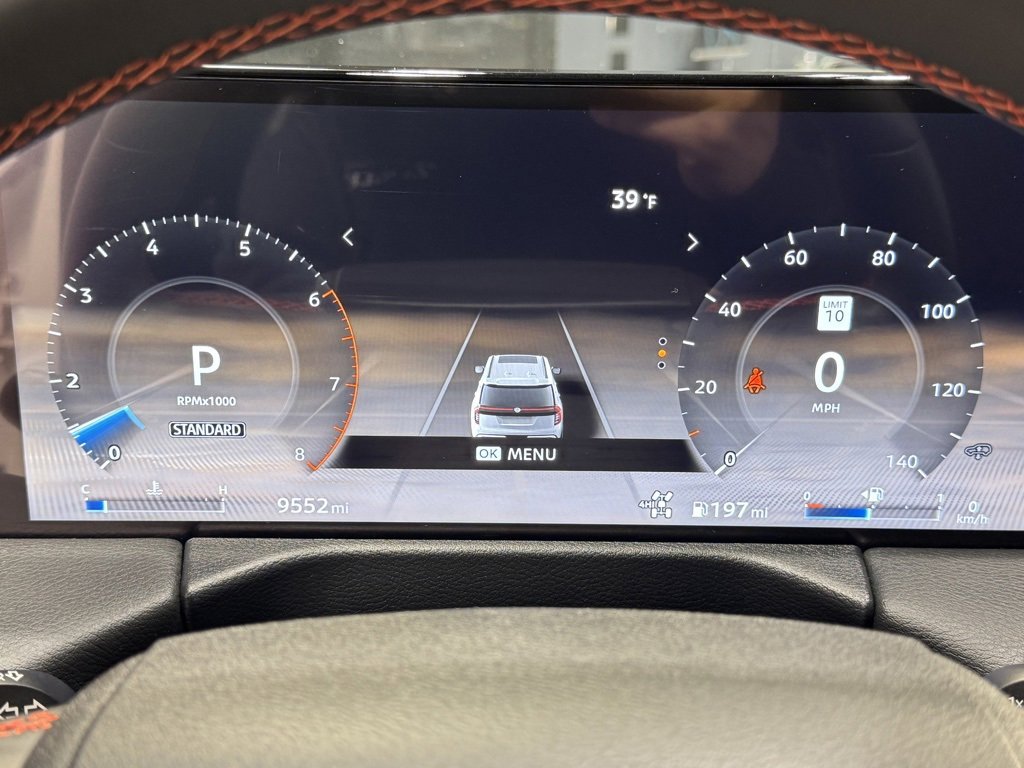 Certified 2025 Nissan Armada PRO-4X image 32