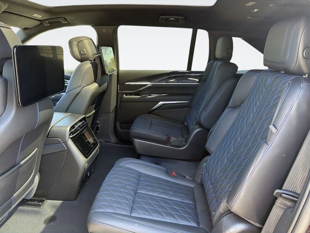 Used 2026 Cadillac Escalade IQ Sport 1 AWD/4WD image 26