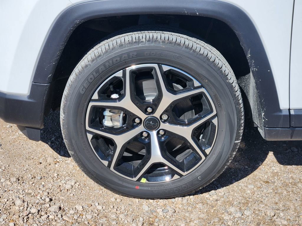 New 2026 Jeep Compass Limited image 7