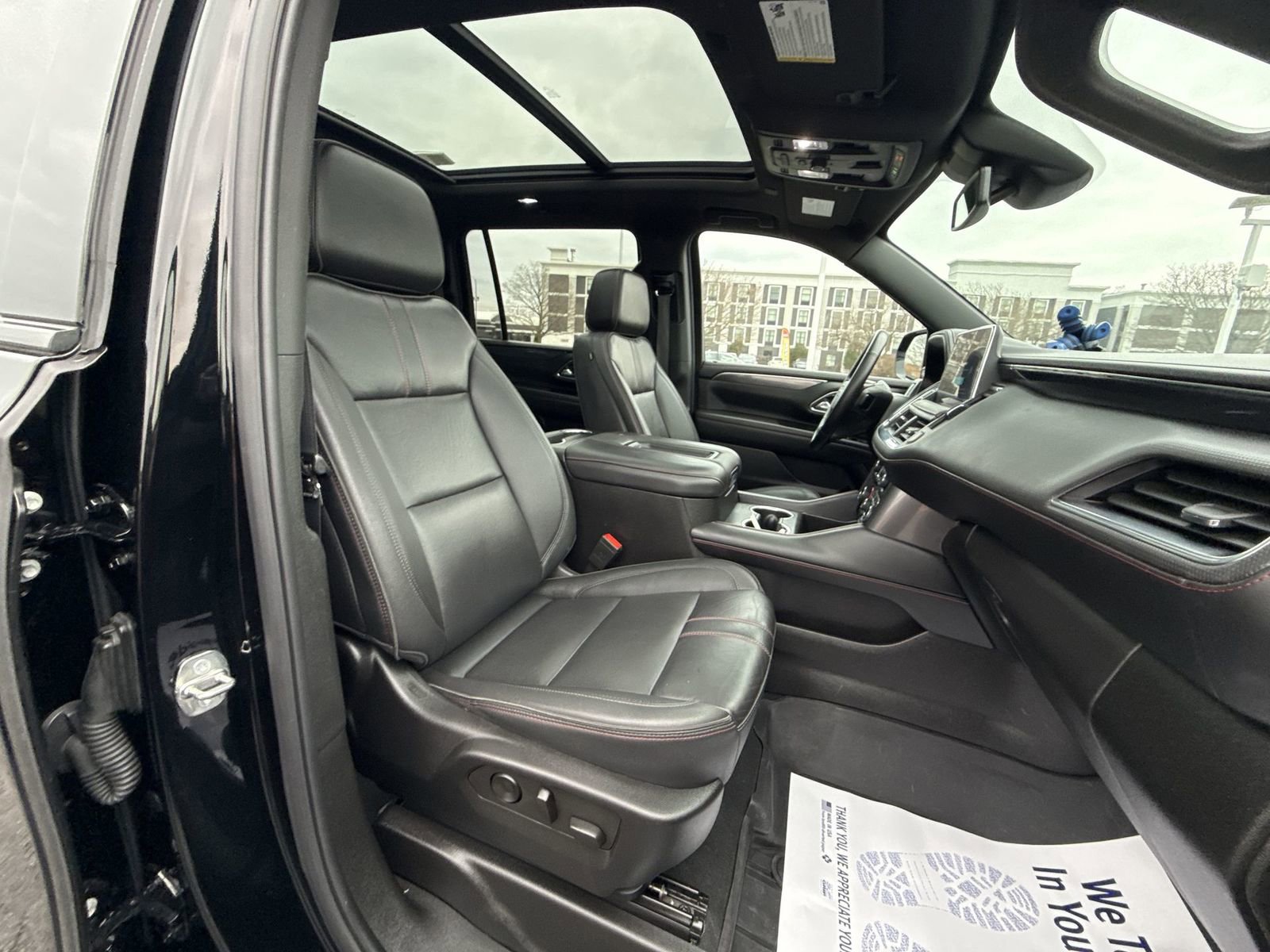 Used 2024 Chevrolet Suburban RST w/ Luxury Package image 28