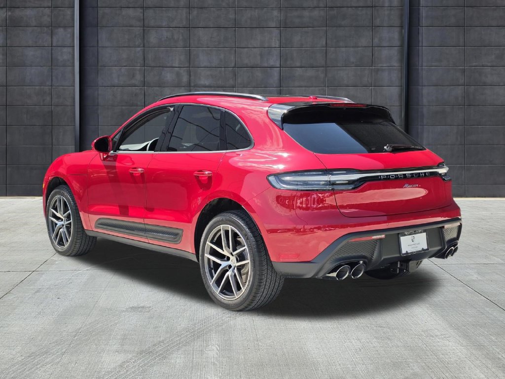 New 2026 Porsche Macan AWD/4WD image 3