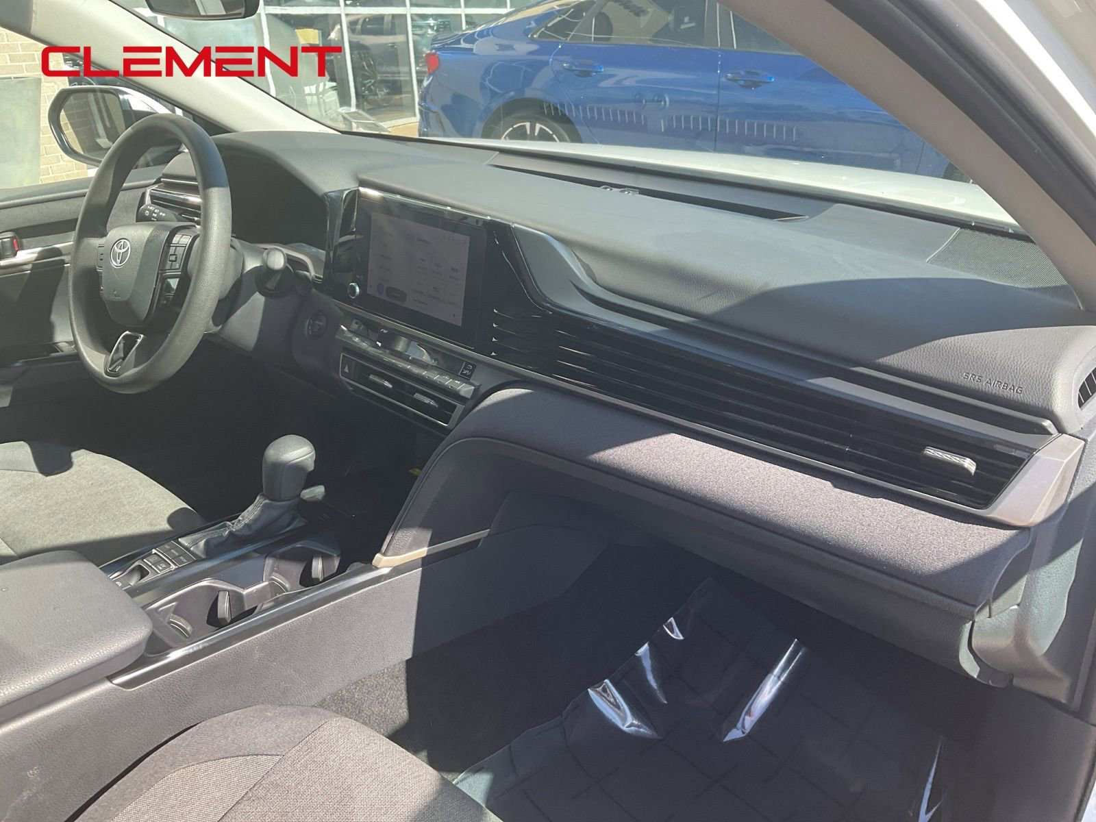 Used 2025 Toyota Camry LE image 33