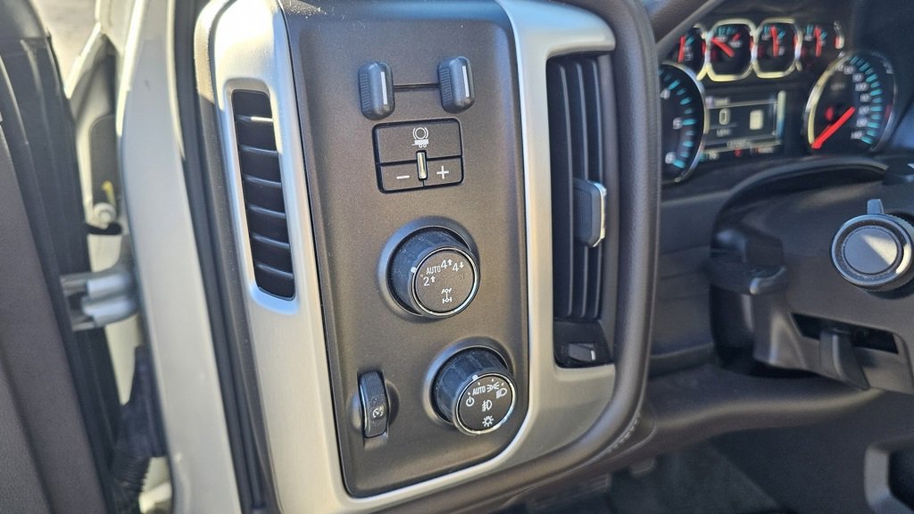 Used 2018 GMC Sierra 1500 SLT image 11