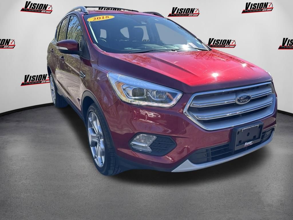Used 2018 Ford Escape Titanium w/ Ford Safe & Smart Package AWD/4WD image 3