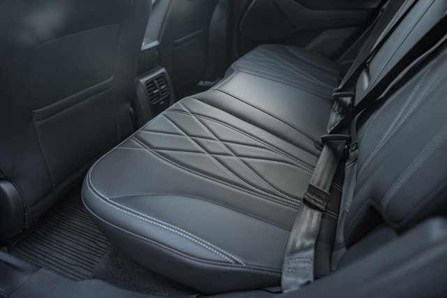 Certified 2025 Ford Mustang Mach-E Select w/ Comfort Package Lite image 35