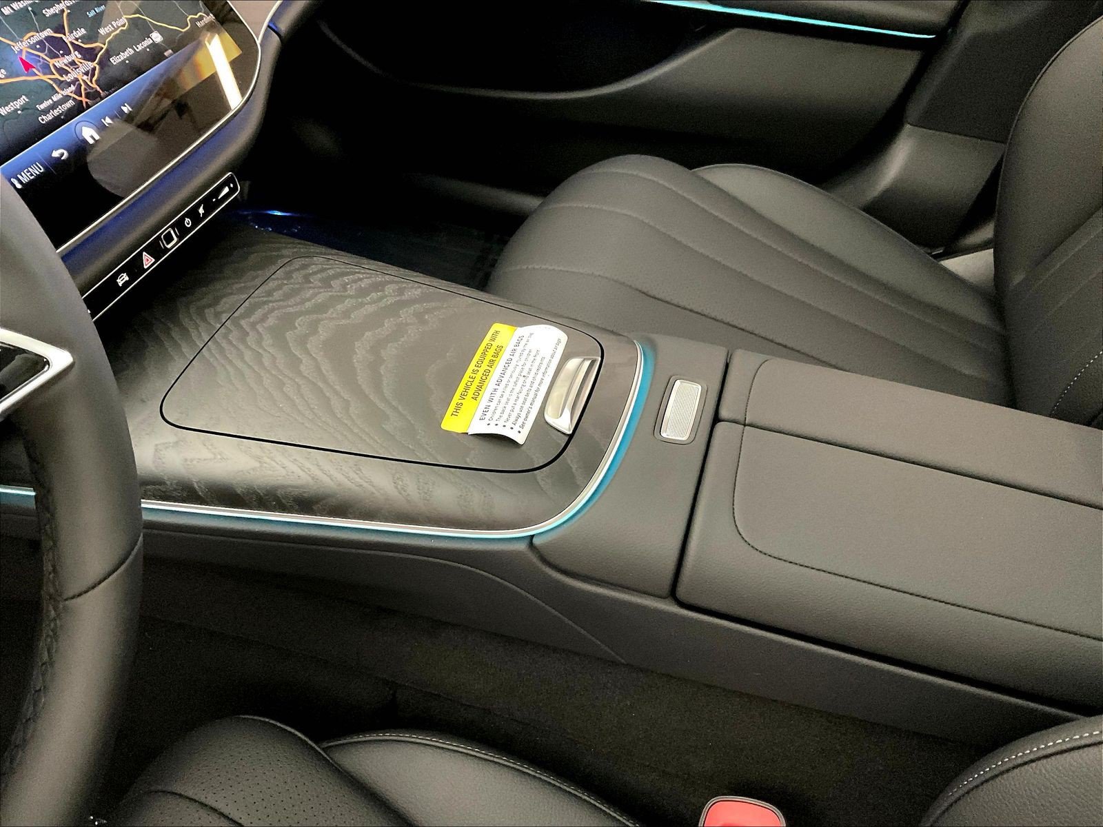 New 2026 Mercedes-Benz E 350 4MATIC Sedan image 11