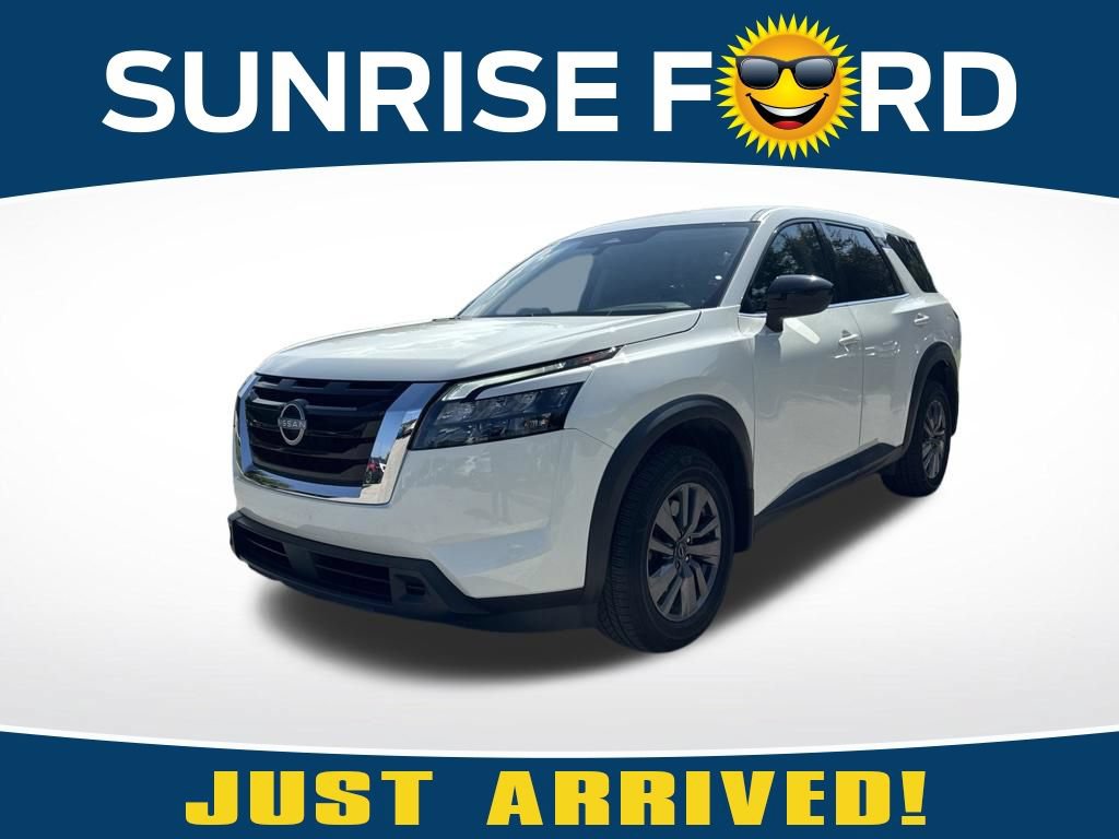 Used 2023 Nissan Pathfinder S