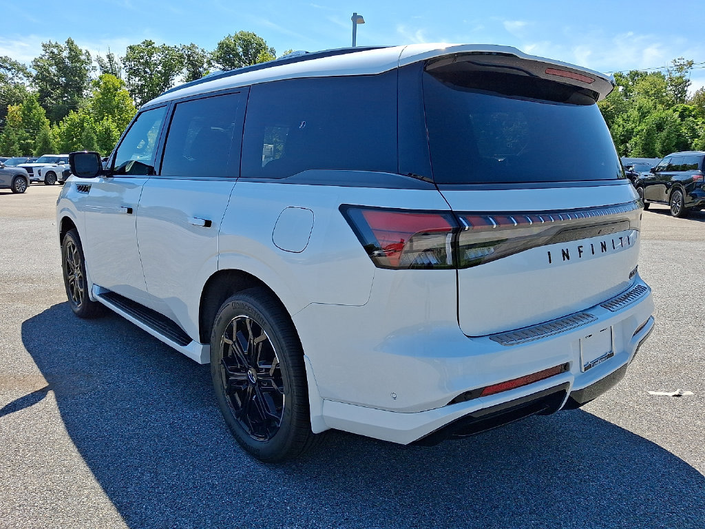 New 2027 INFINITI QX80 Sensory AWD/4WD image 3