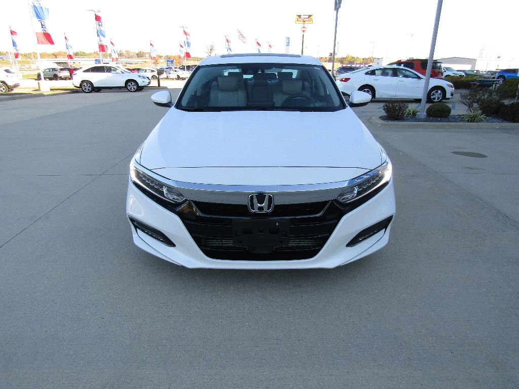 Used 2020 Honda Accord EX image 2