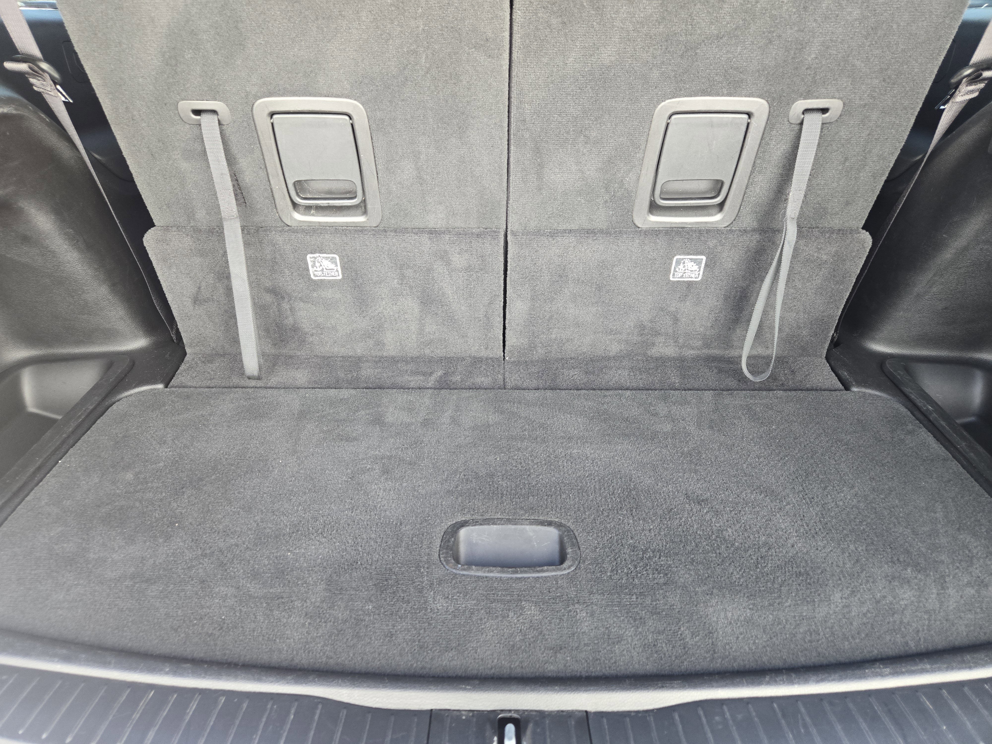 Used 2024 Jeep Grand Cherokee L Limited w/ Luxury Tech Group II image 36