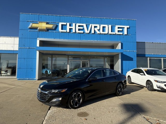 Used 2025 Chevrolet Malibu LT w/ LPO, Floor Liner Package image 1