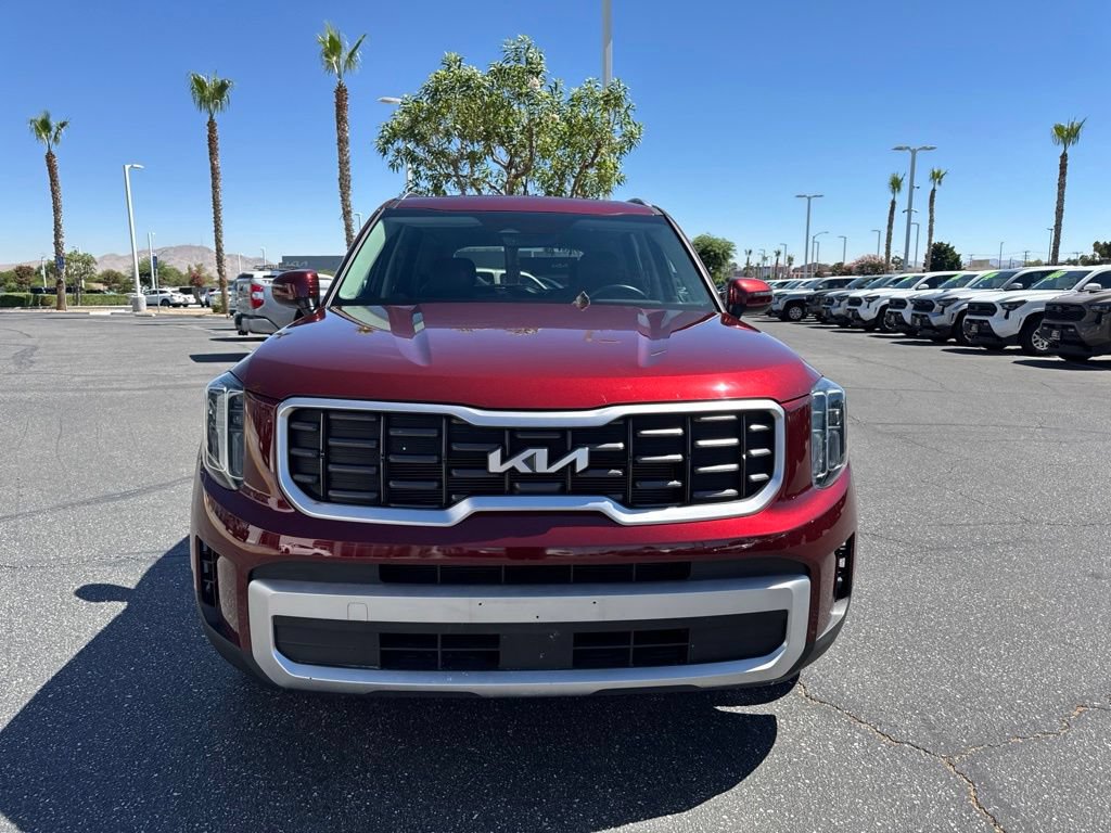 Used 2024 Kia Telluride S w/ S Sunroof Package FWD image 4