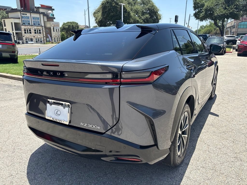 Certified 2025 Lexus RZ 300e w/ Accessory Package (2T) FWD image 5