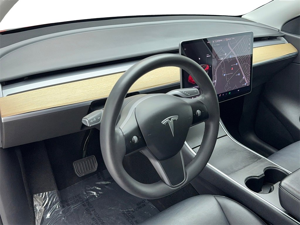 Used 2021 Tesla Model Y Long Range image 14