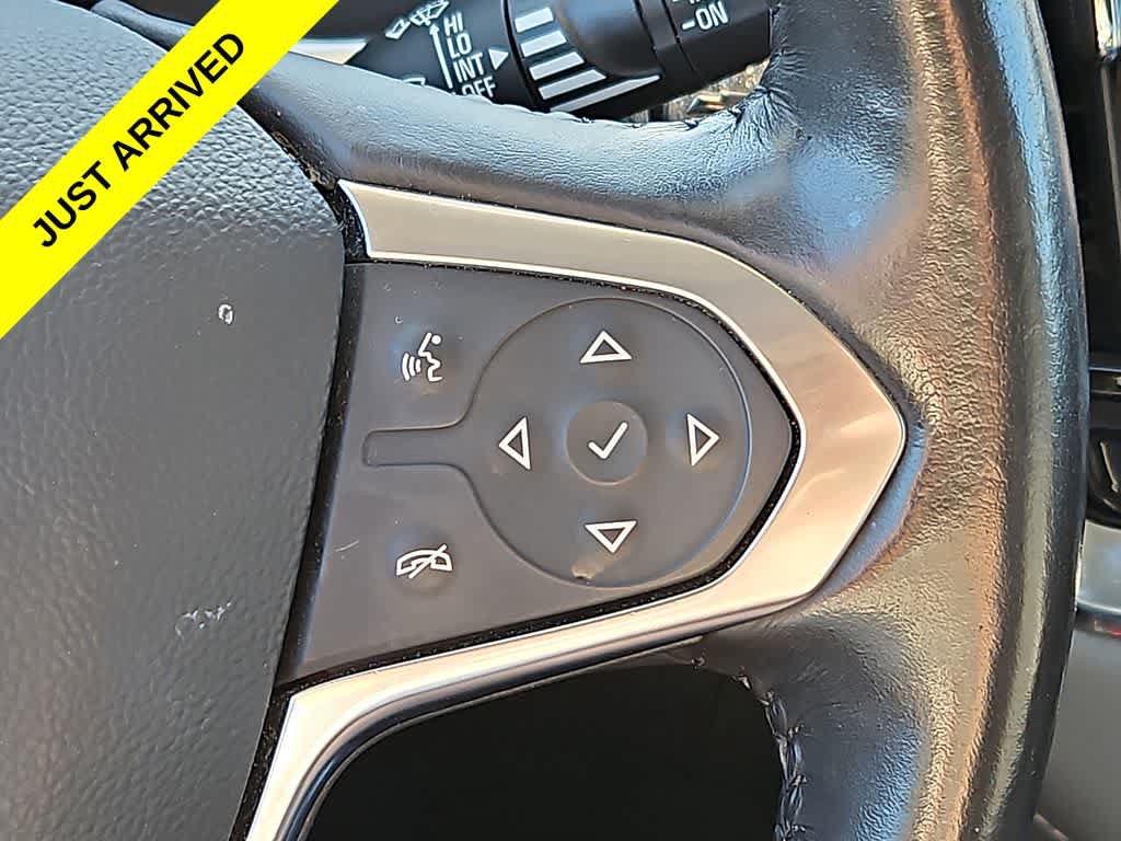 Used 2021 Chevrolet Traverse Premier FWD image 23