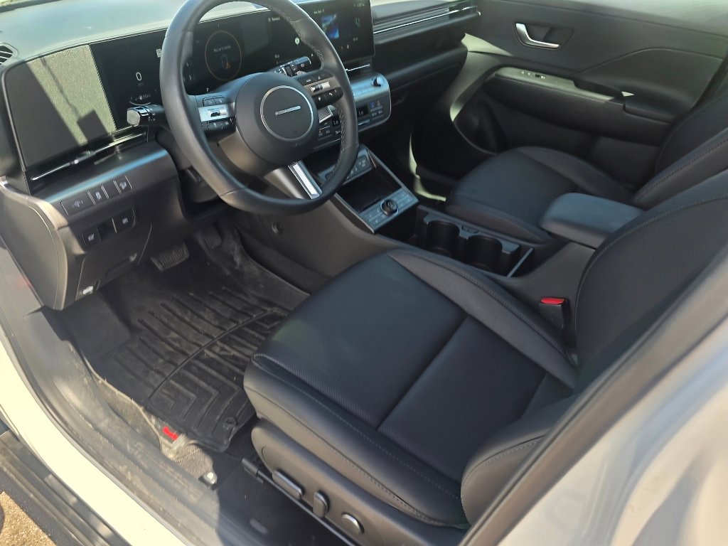 Used 2024 Hyundai Kona Limited image 24