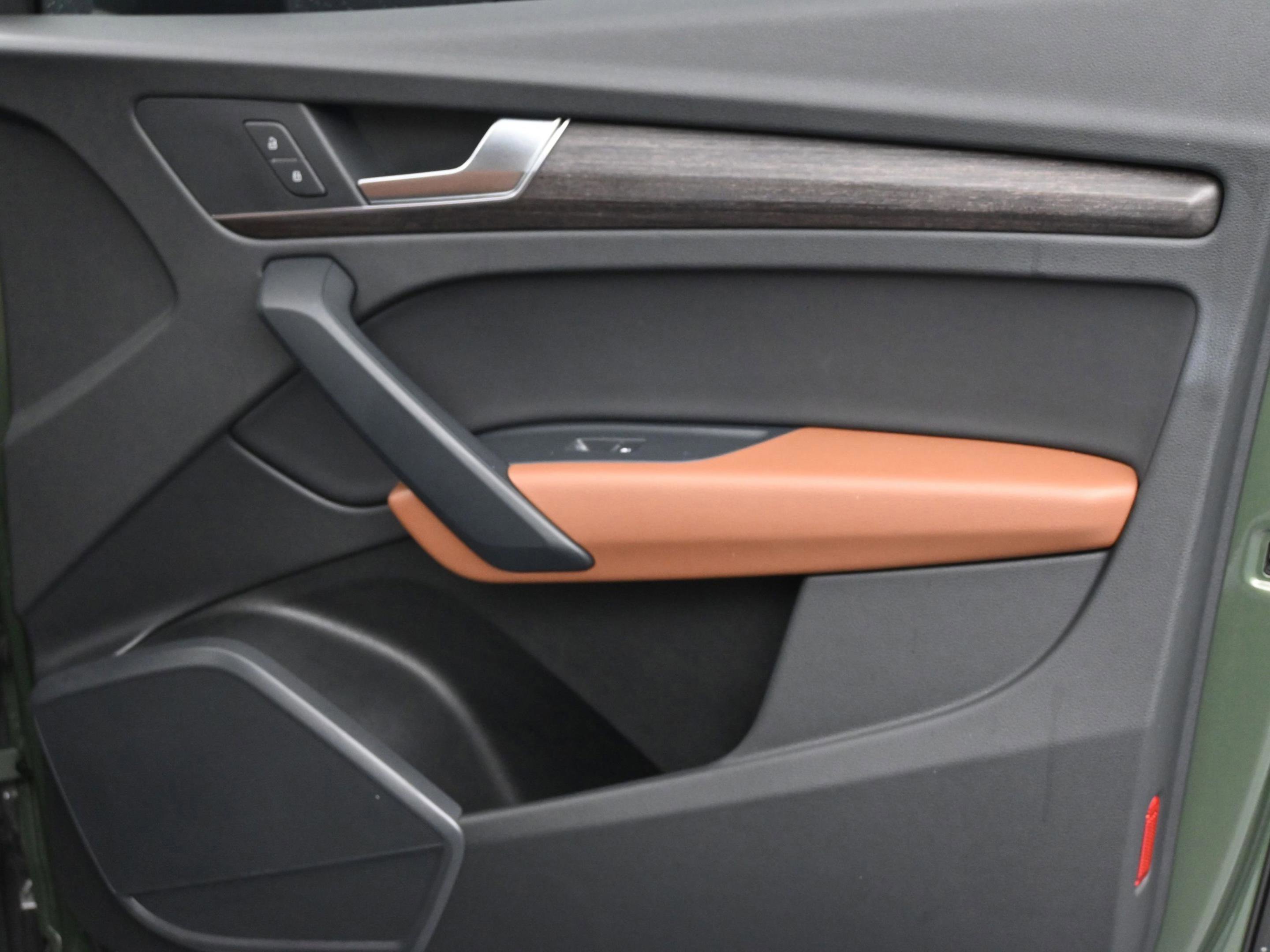 Used 2025 Audi Q5 2.0T Premium image 35