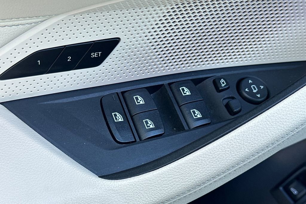 Used 2023 BMW i4 M50 image 11