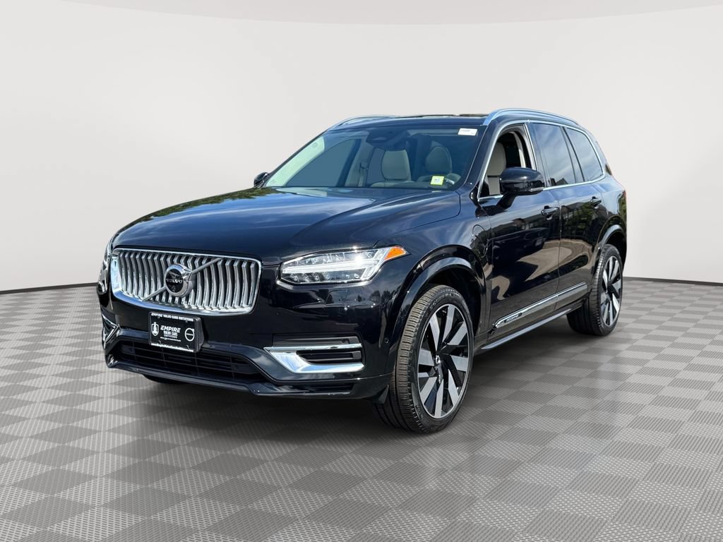 Certified 2024 Volvo XC90 T8 Plus w/ Protection Package Premier AWD/4WD image 2