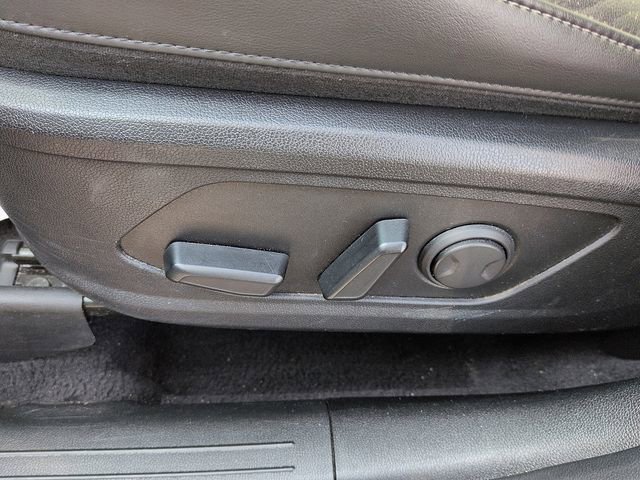 Used 2024 Kia Sorento S image 16