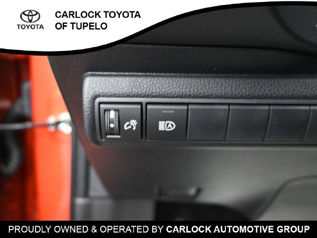 Used 2026 Toyota Corolla SE FWD image 21