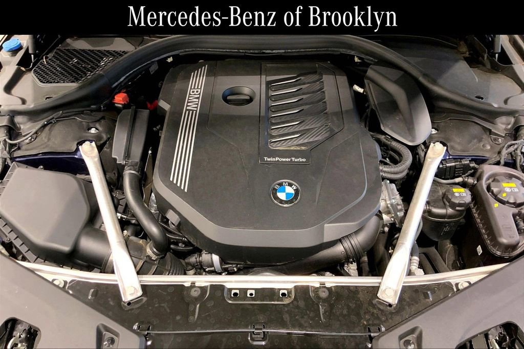 Used 2022 BMW 840i xDrive Convertible w/ Comfort Seating Package AWD/4WD image 29