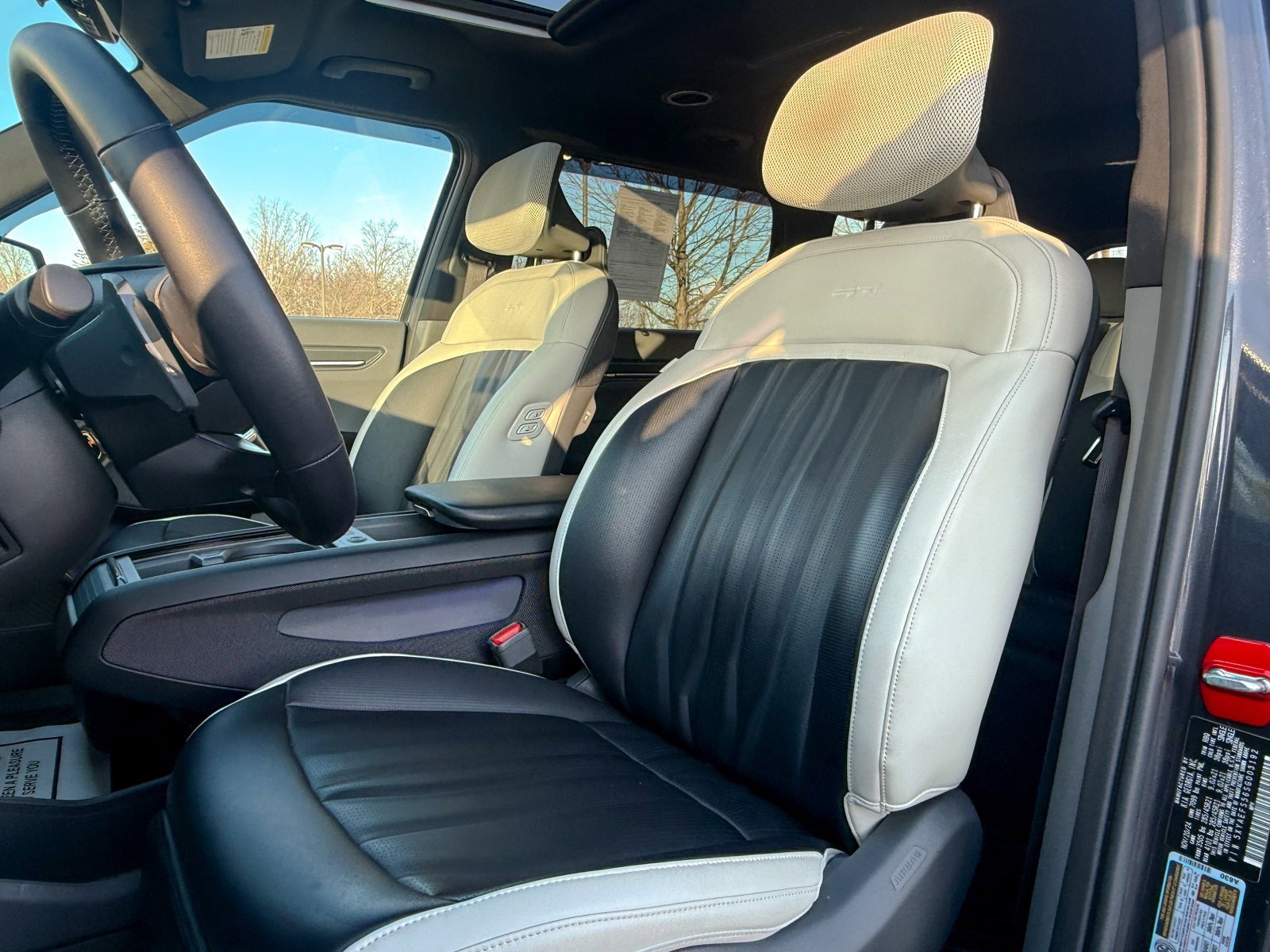 Certified 2025 Kia EV9 GT-Line image 10