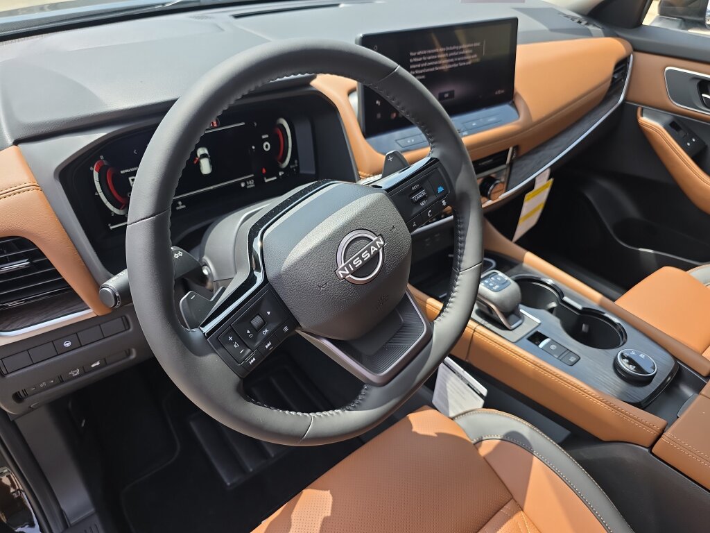 New 2026 Nissan Rogue Platinum AWD/4WD image 9
