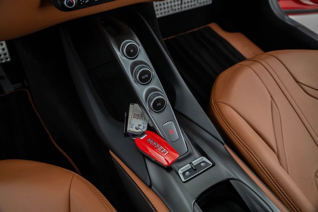 Used 2019 Ferrari 812 Superfast image 33